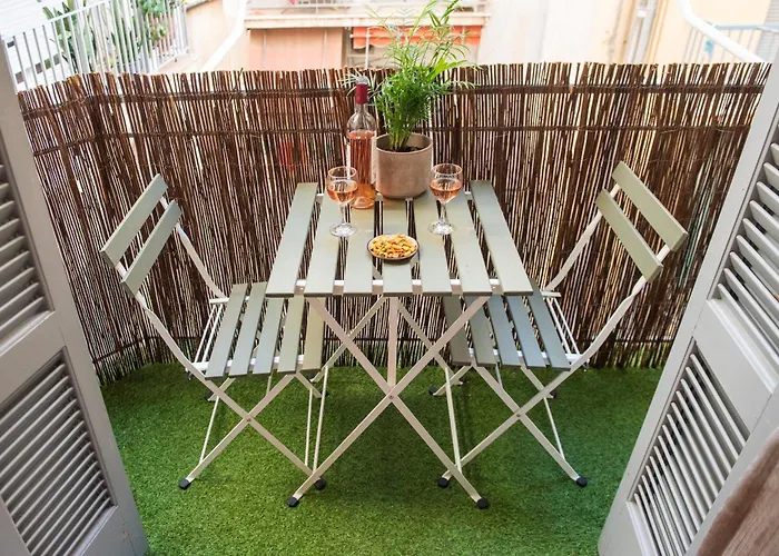 Relax Apartment Under Acropolis